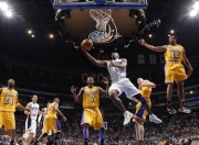 开云体育下载-当国王击败太阳，哈登封神之夜，唯一的答案无需争议