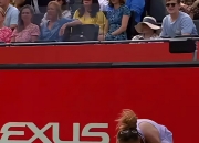 开云体育直播-波兰女足队长因意外受伤退出比赛