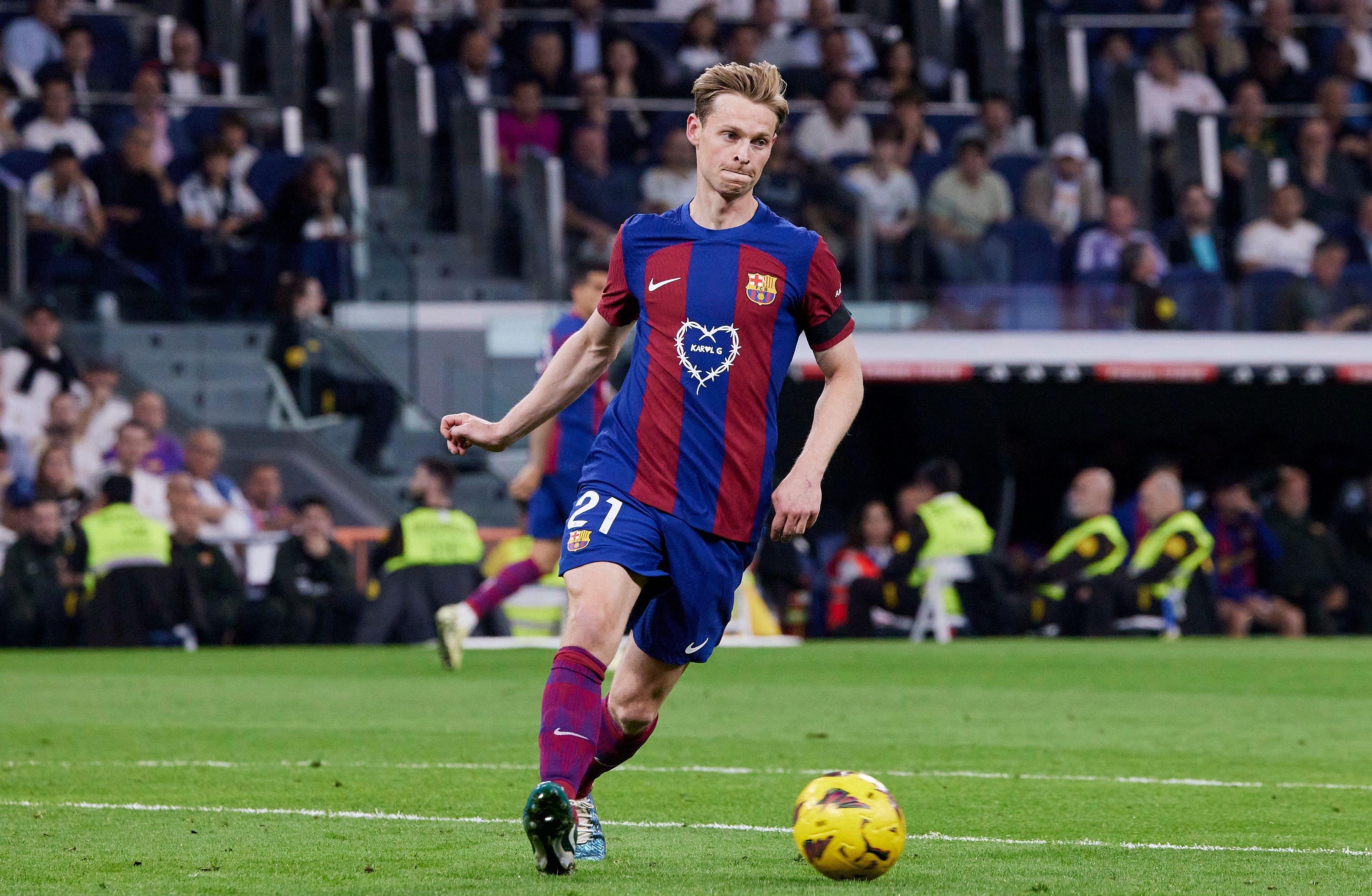 关于曼联绝地反击利物浦，德容惊艳世界的信息