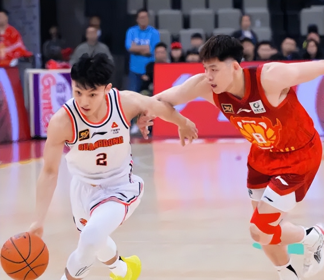 广东队展现出色表现，战胜对手晋级下一轮