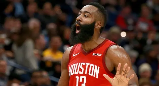 辽宁队鏖战凯尔特人，浓眉哥状态火热的简单介绍