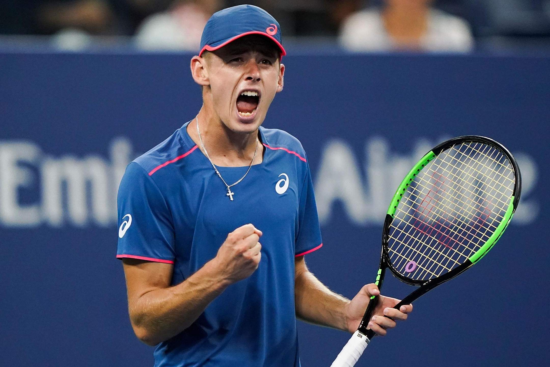 美国网球队爆冷意大利网球队,纳达尔统治全场 美国网球队爆冷意大利网球队,纳达尔统治全场