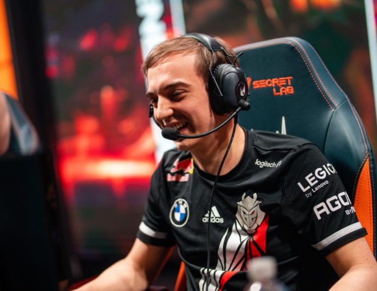 包含100T逆转FNC，Jankos惊艳世界的词条