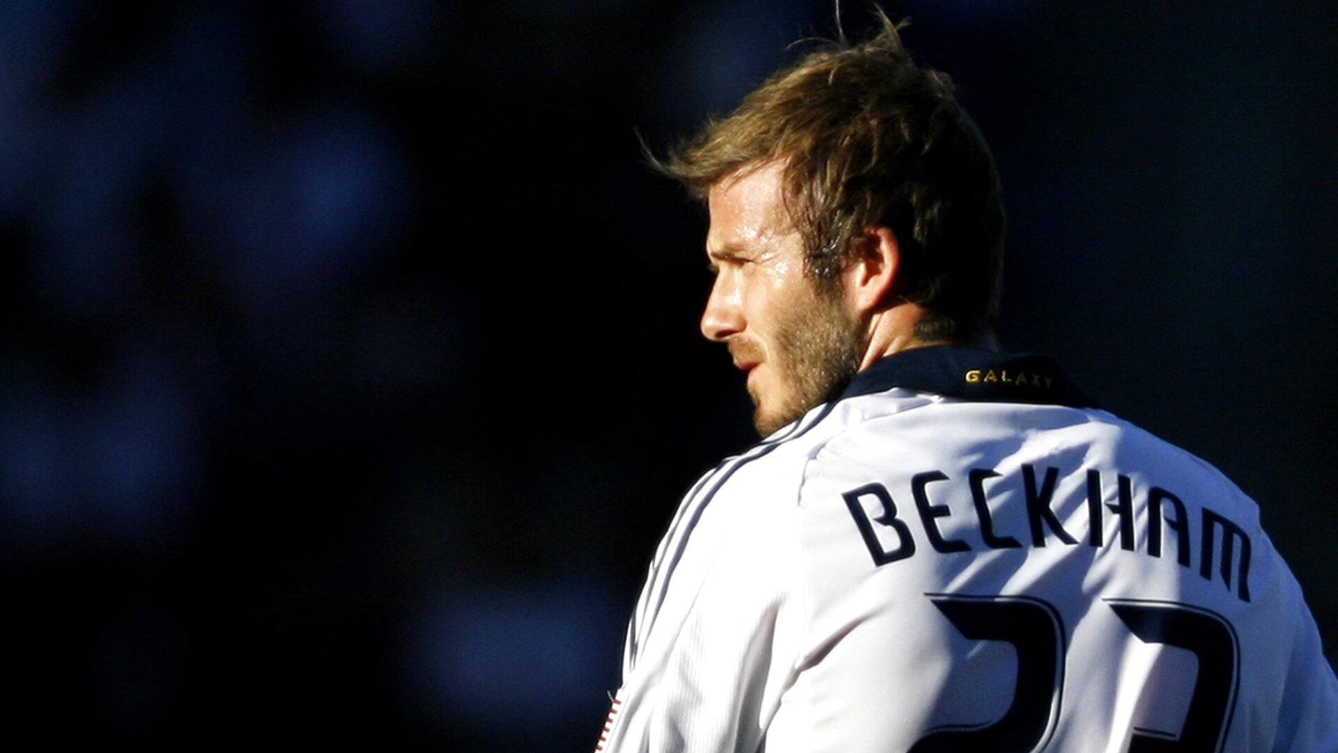 跨界传奇,湖人掀翻雷霆之夜,库里在欧冠淘汰赛接管比赛