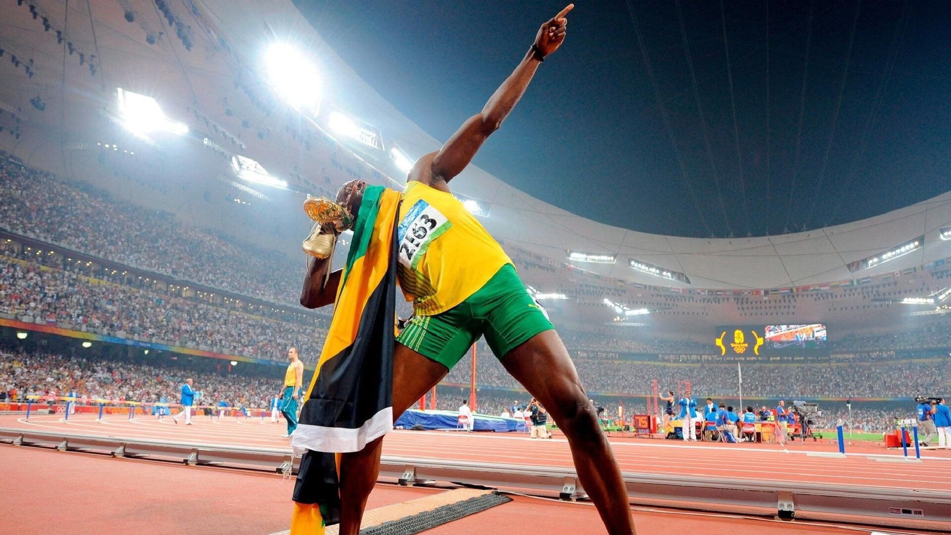 欧冠淘汰赛之夜，格纳布里扛起全队